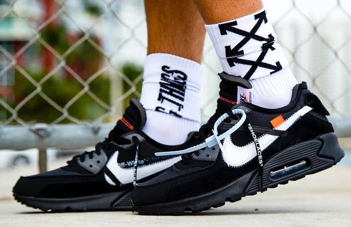 plyndringer tom sti Best Look Yet at the 'Black/Cone' Off-White x Nike Air Max 90 | Complex