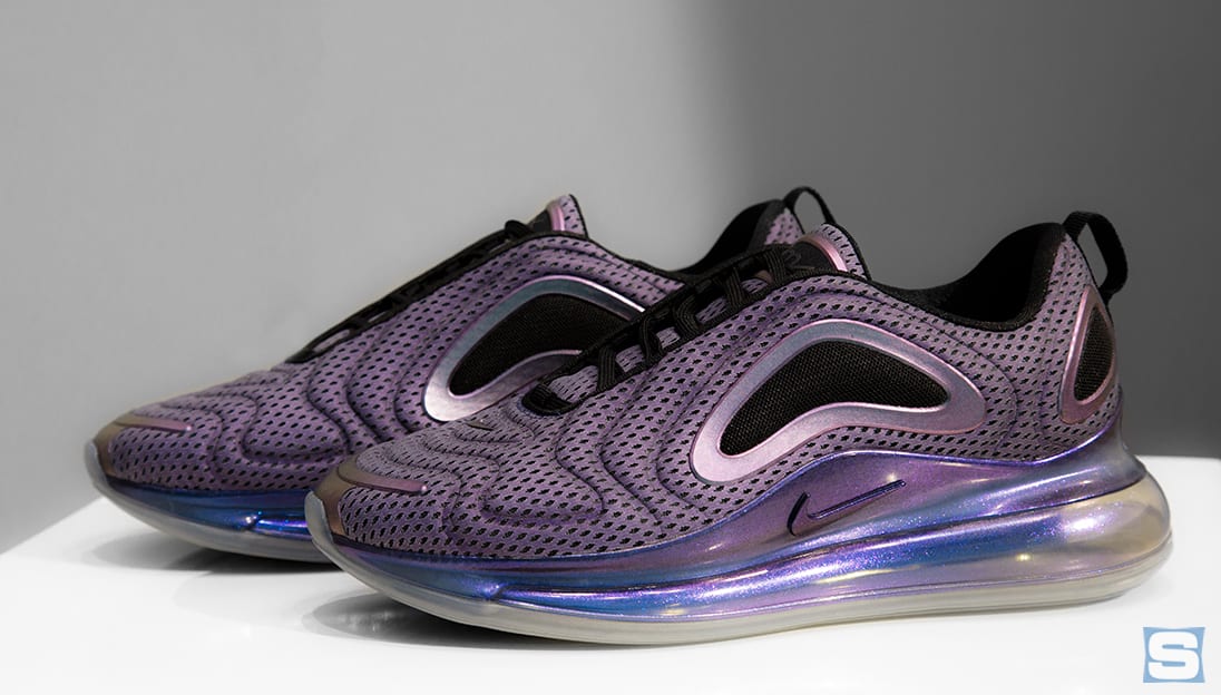 Nike air store max 720 galaxy