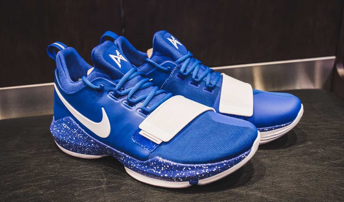 Nike PG 1 Kentucky Wildcats PE