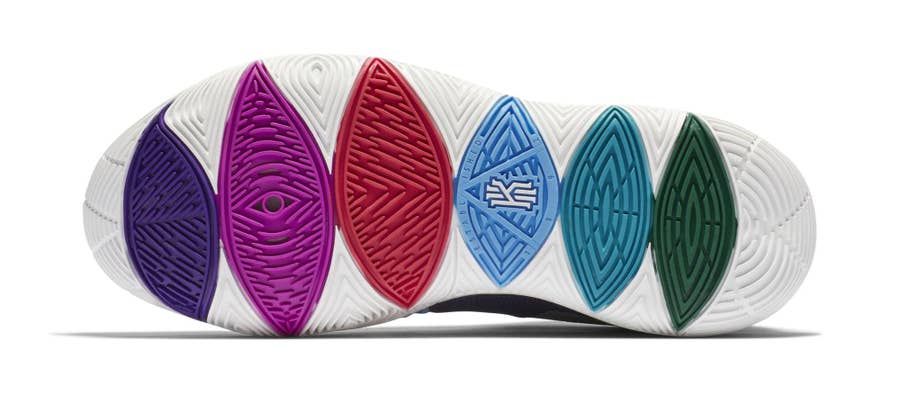 Kyrie 5 clearance multicolor metallic silver