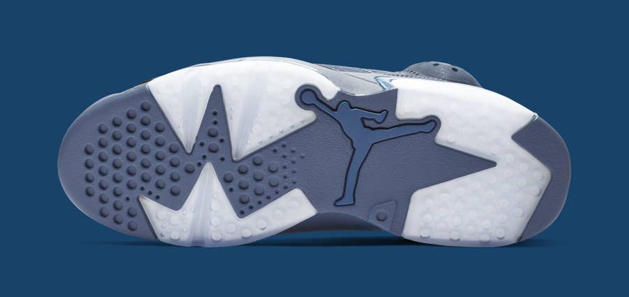 Detailed Look at the Diffused Blue Air Jordan 6 Complex