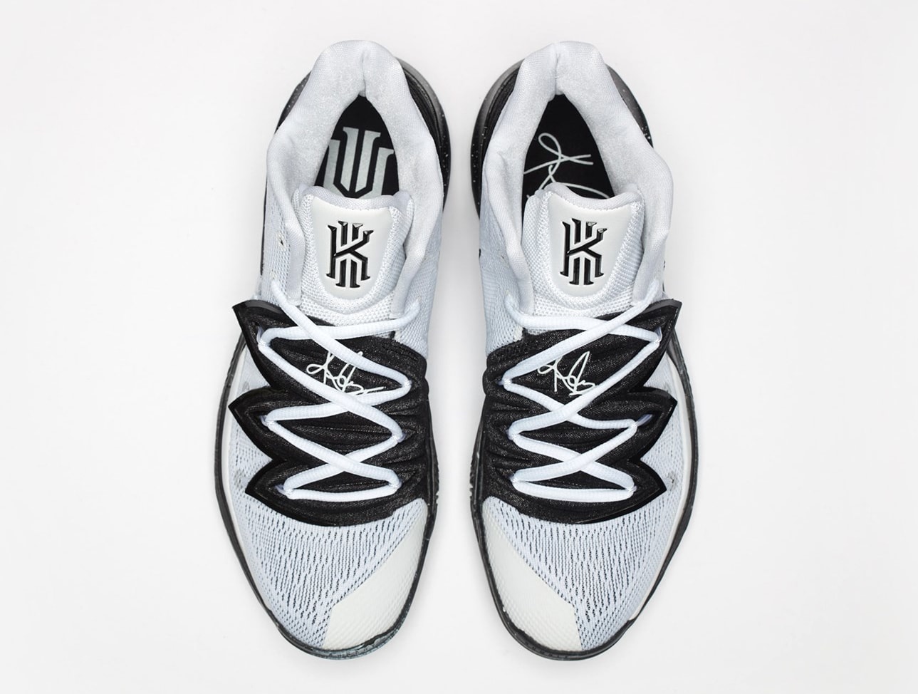 Nike Kyrie 5 &#x27;White/Black&#x27; AO2918-100 (Top)