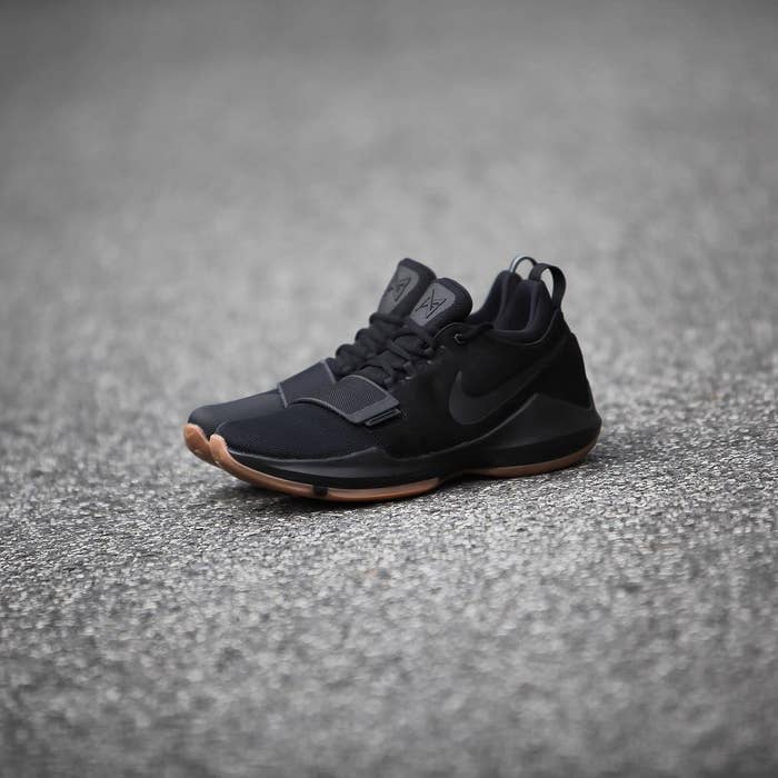 Nike PG1 Black Gum Release Date 878627-004 (2)