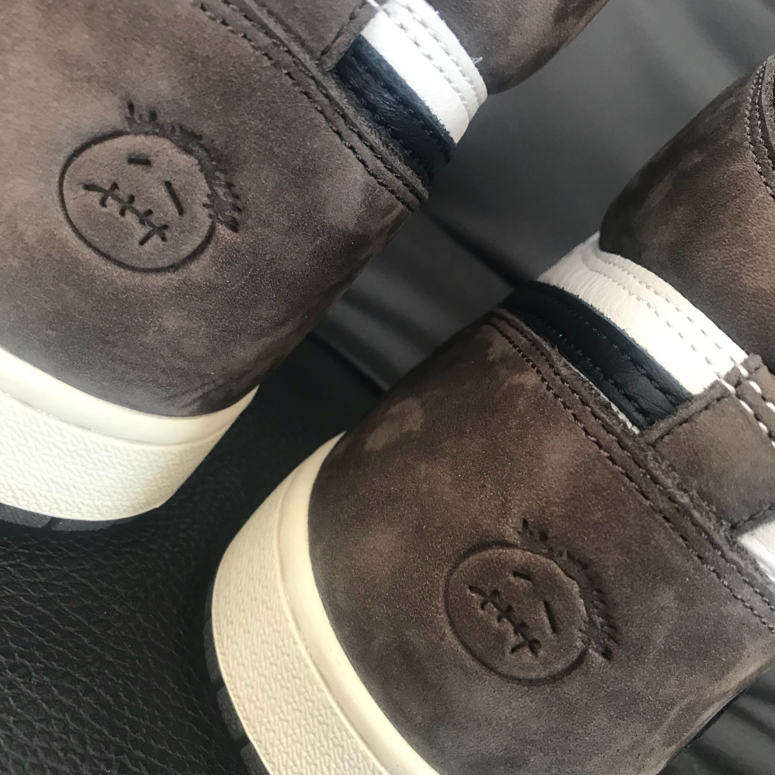 Sneakers Air Jordan 1 High Og Ts Sp Travis Scott worn by Shai