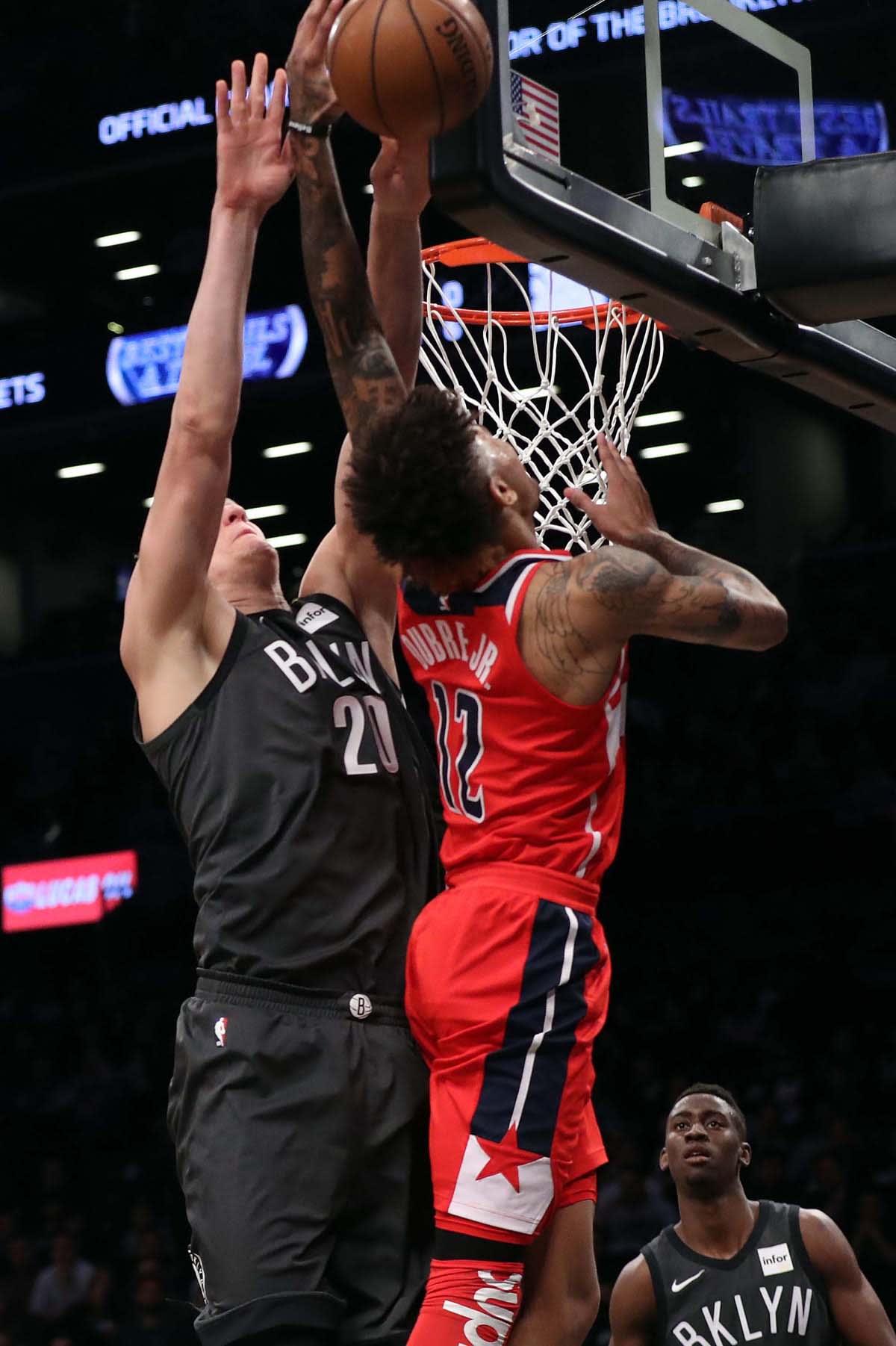 Kelly oubre 2025 supreme shooting sleeve