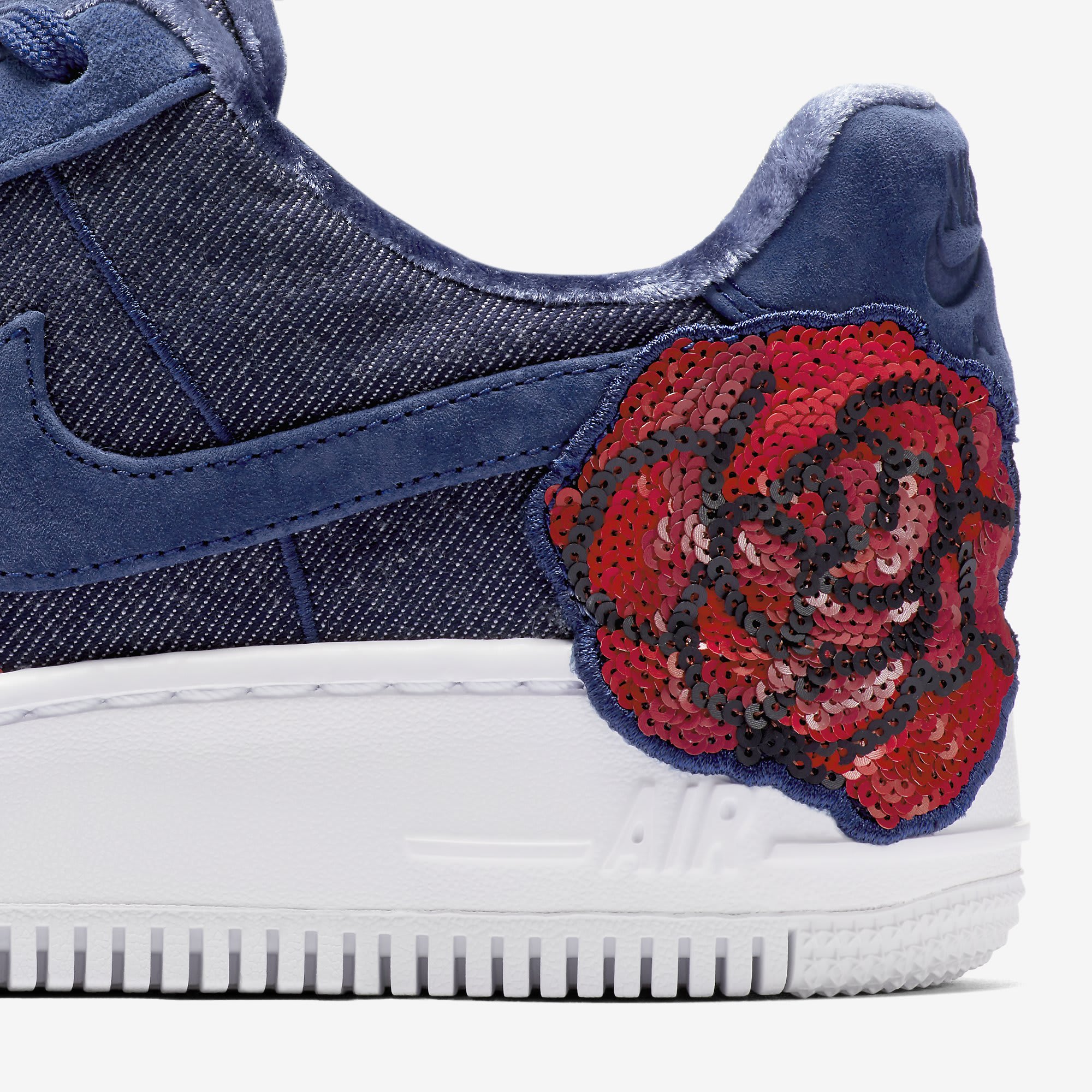 Nike Air Force 1 Low Floral Sequin Pack 898421-401 (Detail)