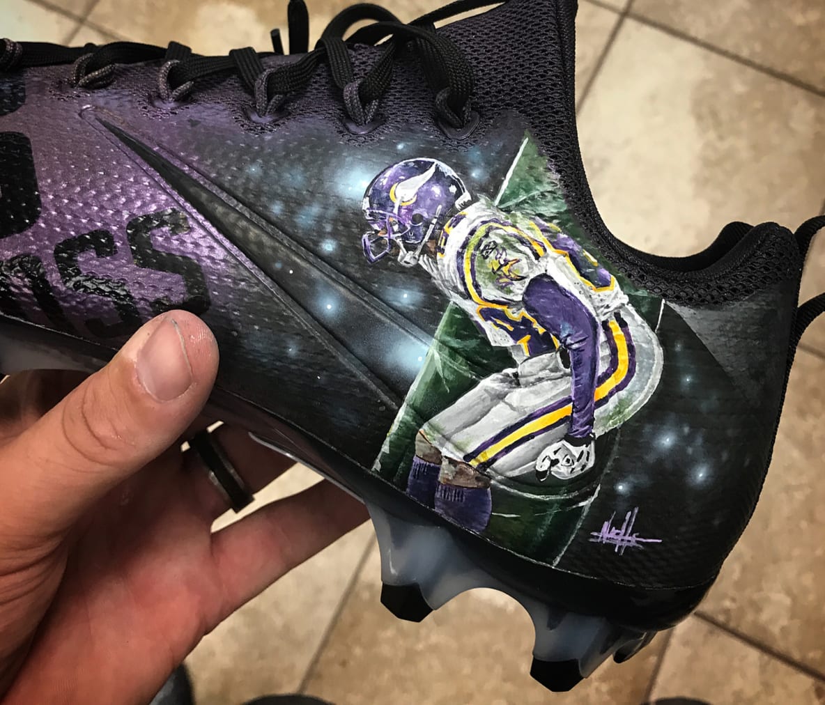 Mache Creates Harambe Cleats For Vikings Running Back