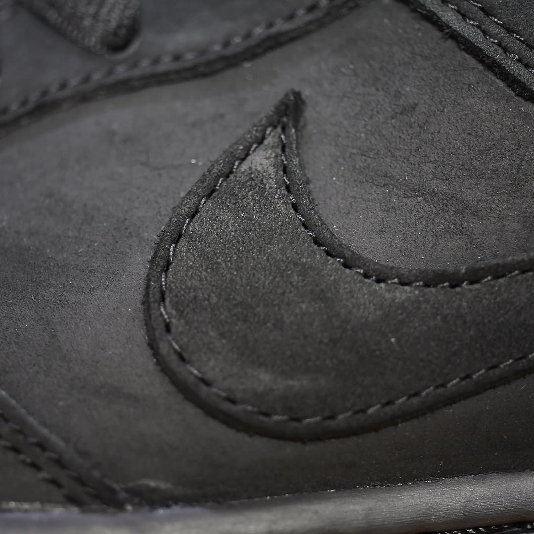 Nike SB Dunk Low Black Pigeon Release Date 88323-008 (10)