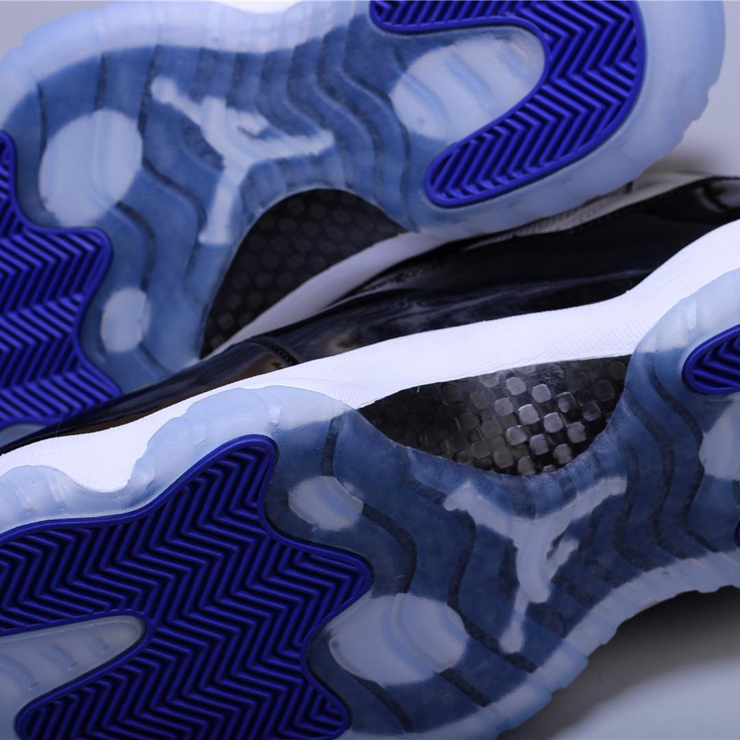 Bottom of 2025 jordan 11 concords