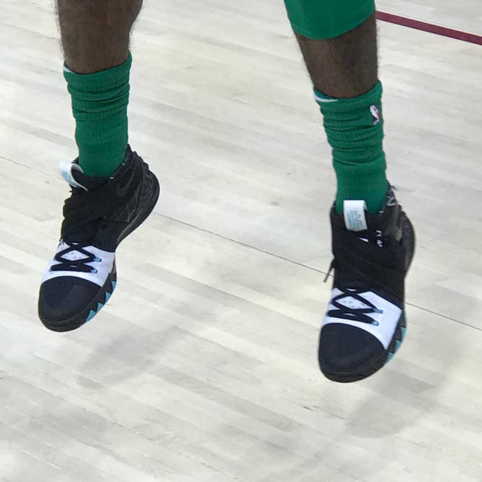 Nike Kyrie Irving Celtics 2