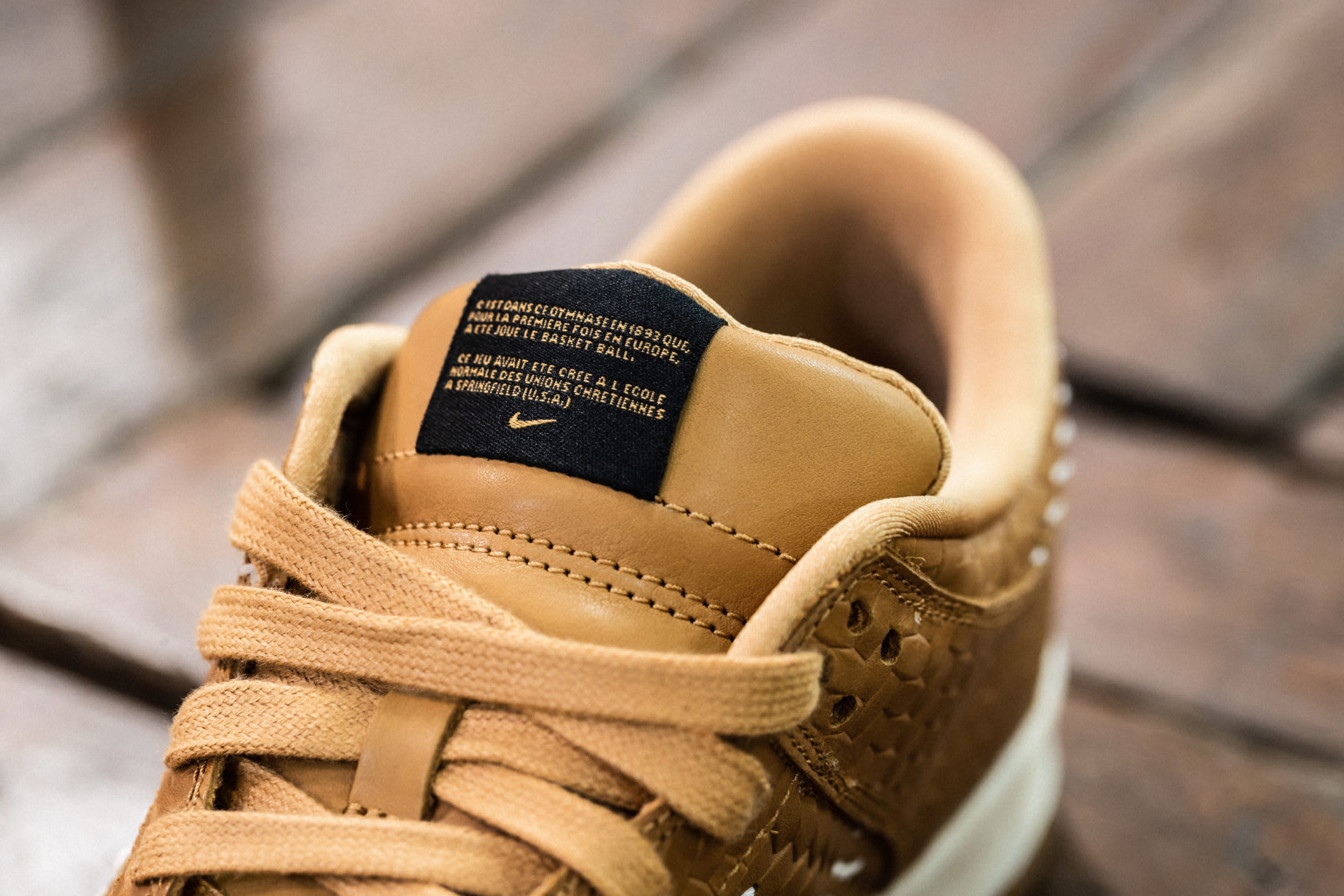 Nike Dunk Low PRM QS Paris &#x27;Elemental Gold&#x27; AH1072-700 (Tongue)