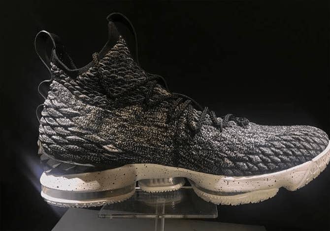 Nike LeBron 15 Black