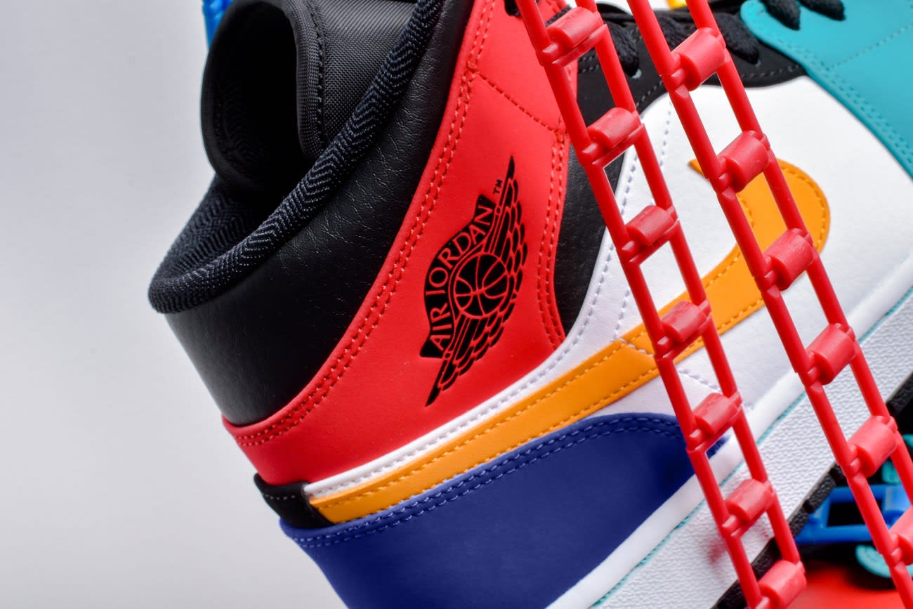 Air Jordan 1 Mid &#x27;Multicolor&#x27; 554724-125 (Heel)
