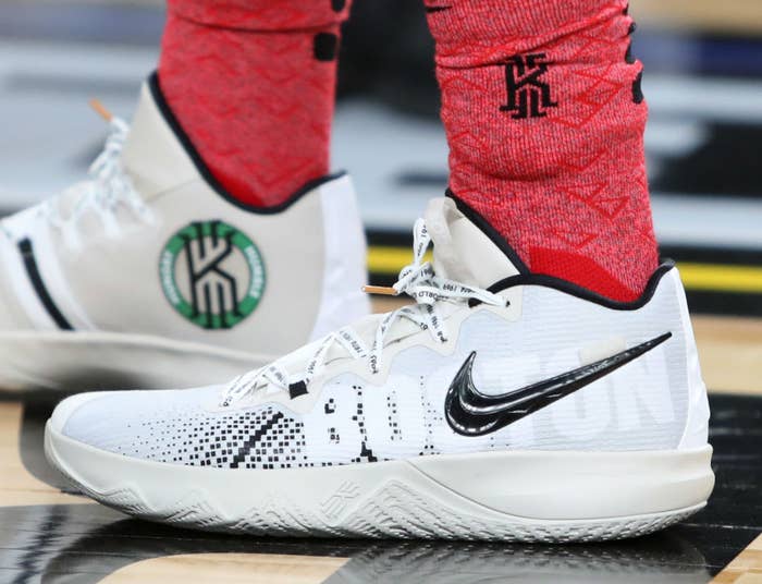 Kyrie Irving Nike Zoom Budget Left