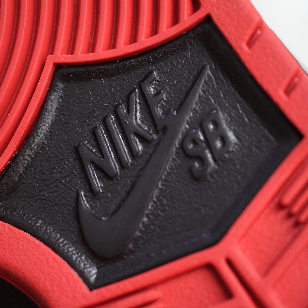 Nike SB Dunk Low Black Pigeon Release Date 88323-008 (14)