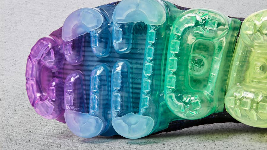 Vapormax washing top machine