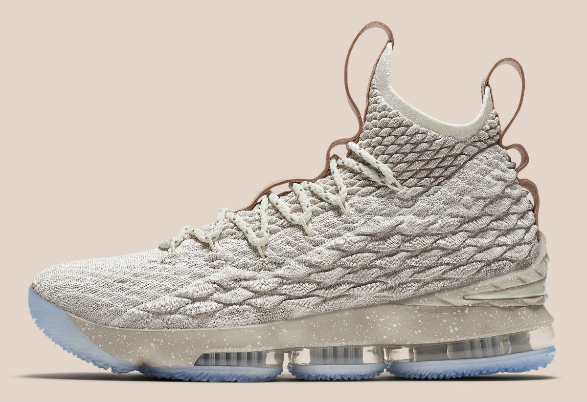 Lebron 15 best sale low ghost