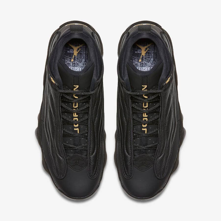 Jordan pro strong sale black metallic gold