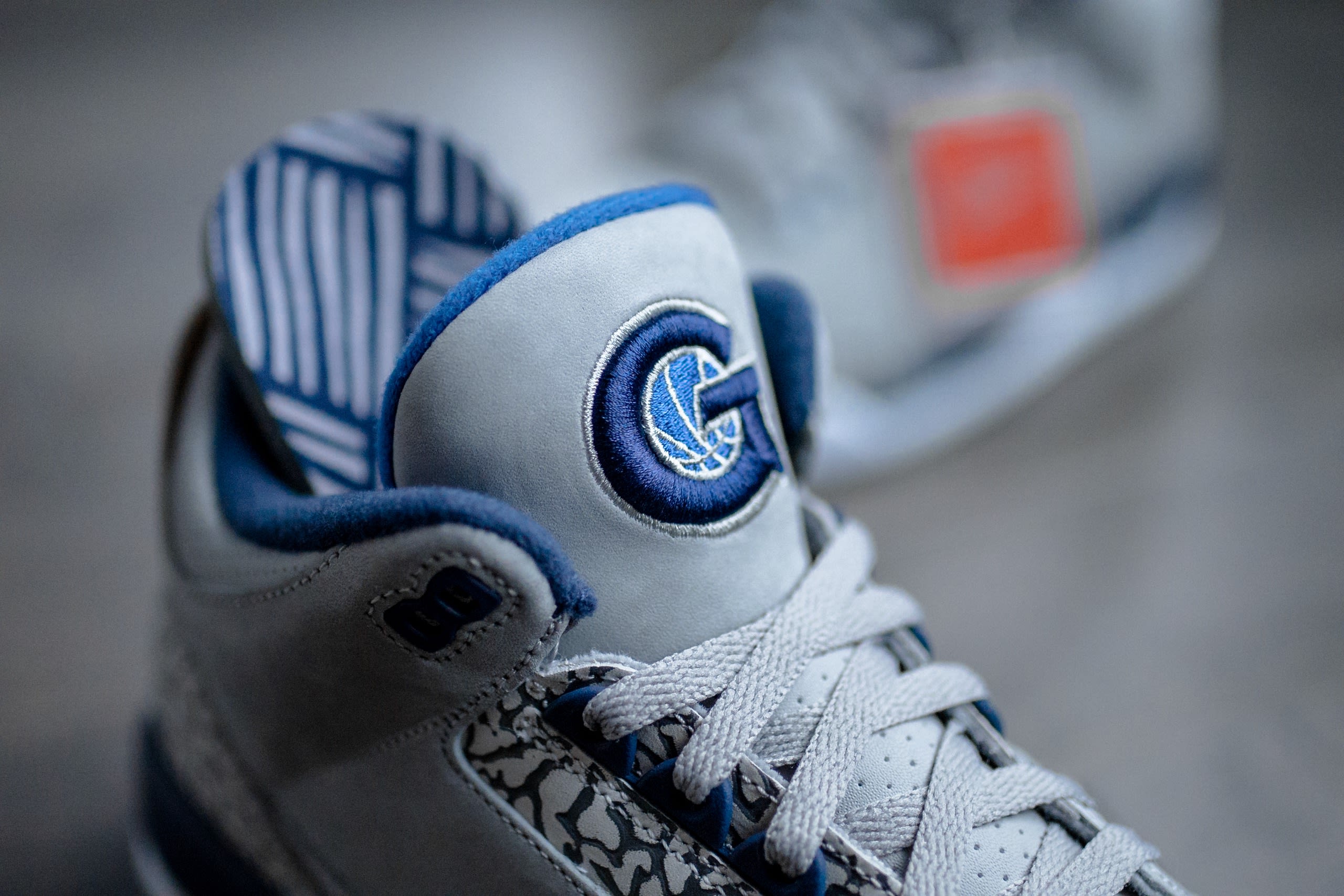 Air Jordan 3 &#x27;Georgetown&#x27; (Tongue and Insole)