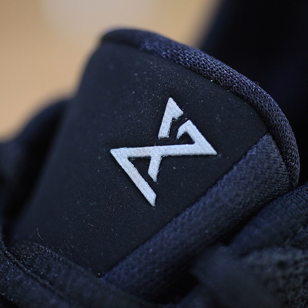 Nike PG 2.5 &#x27;Black/Pure Platinum/Anthracite&#x27; BQ8452-004 (Tongue Detail)