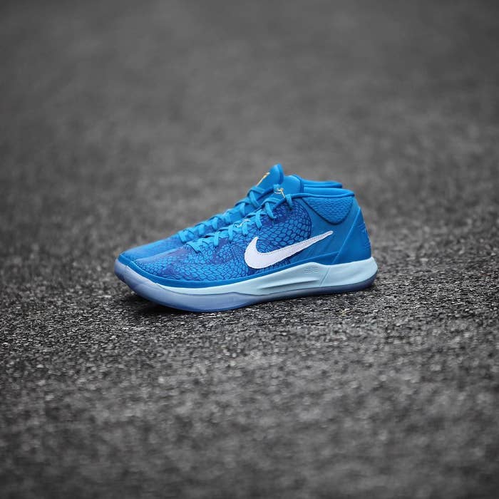 Nike Kobe A.D. Mid DeMar DeRozan PE Release Date Left