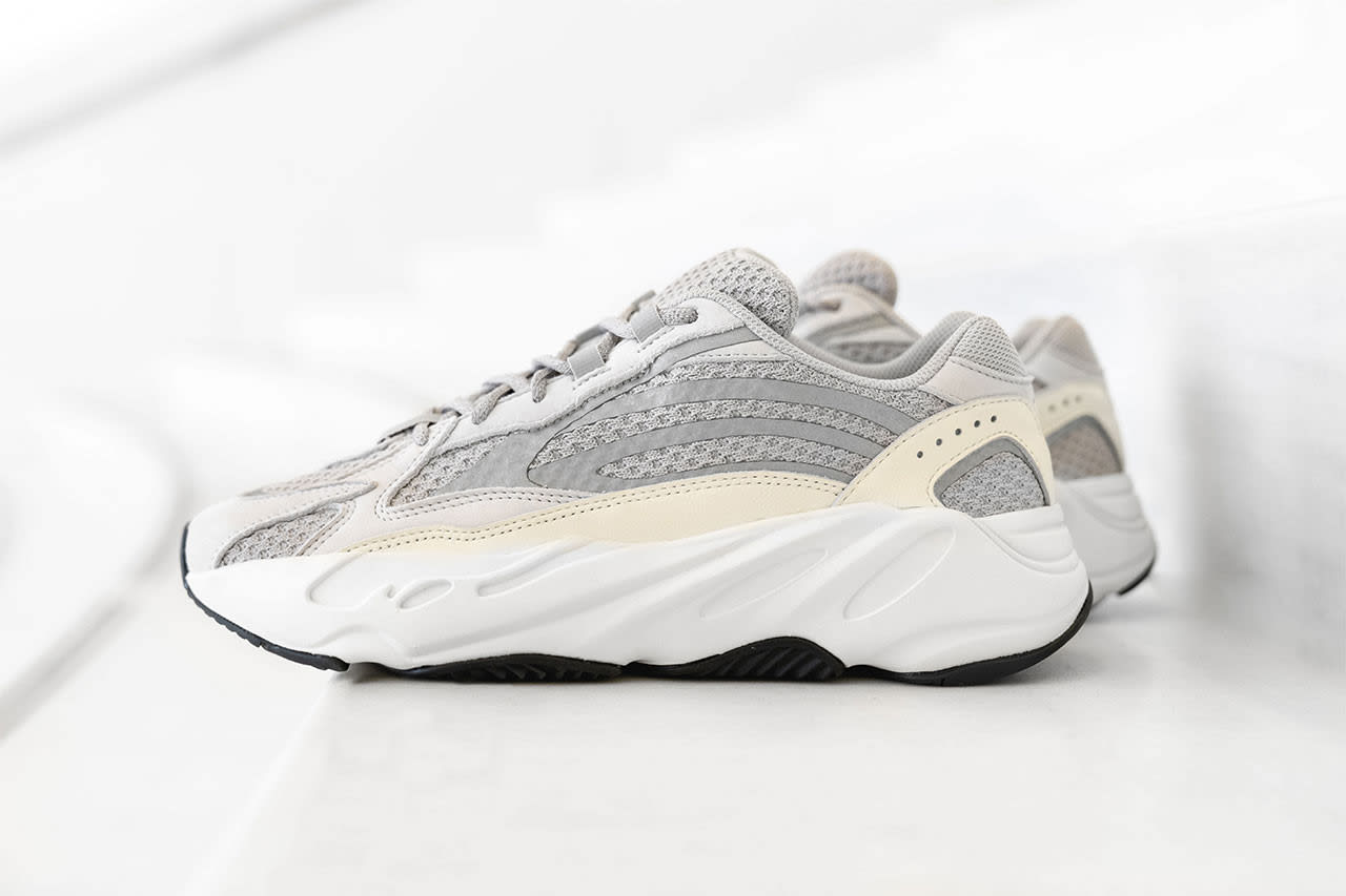 adidas-yeezy-700-v2-static-closer-look-lateral
