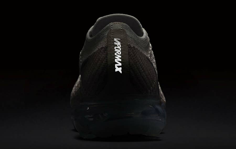 Nike air vapormax string store