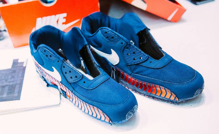 PSG x Nike Air Max 90 (2)