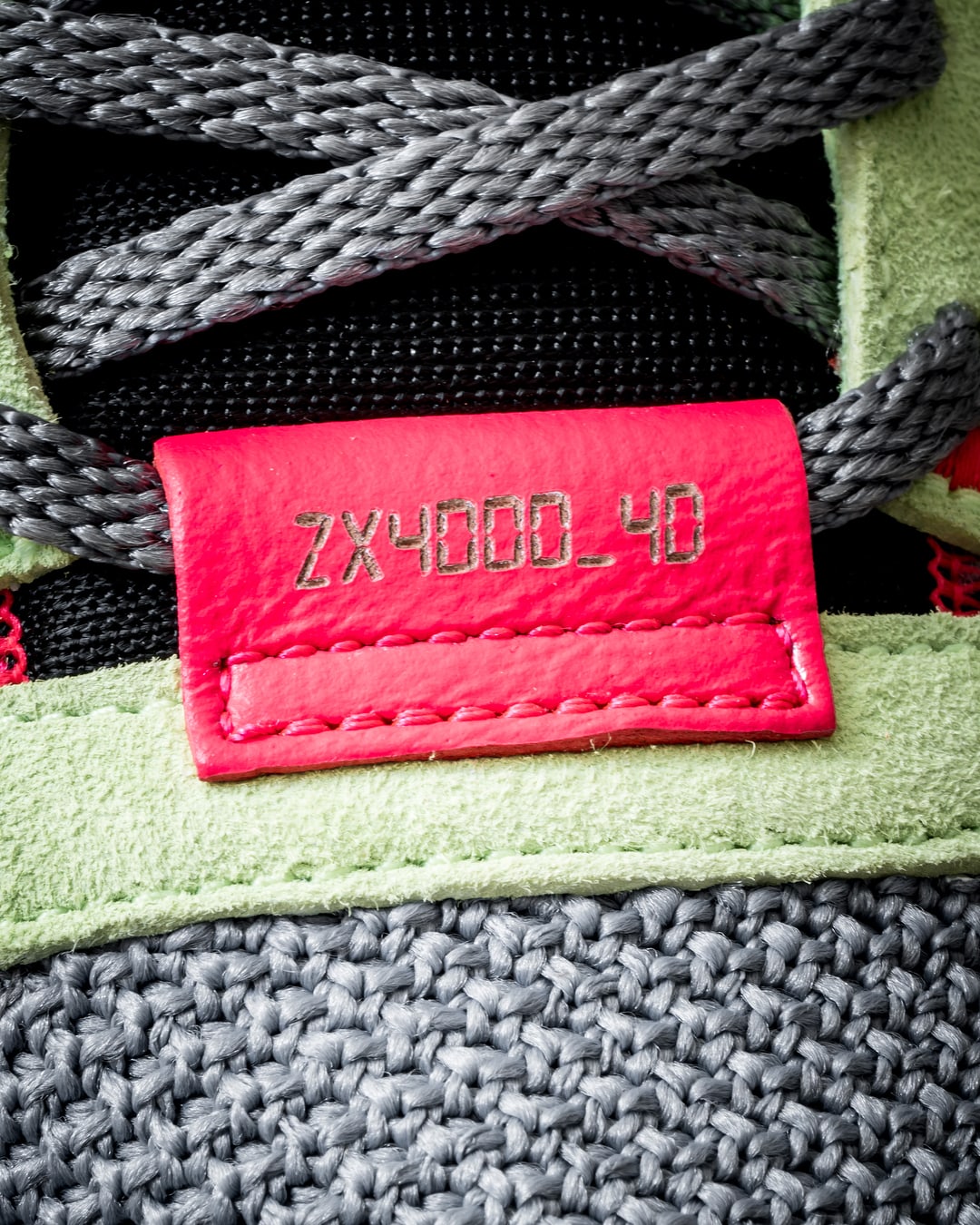 Adidas ZX 4000 4D &#x27;Grey&#x27; (Toe Detail)
