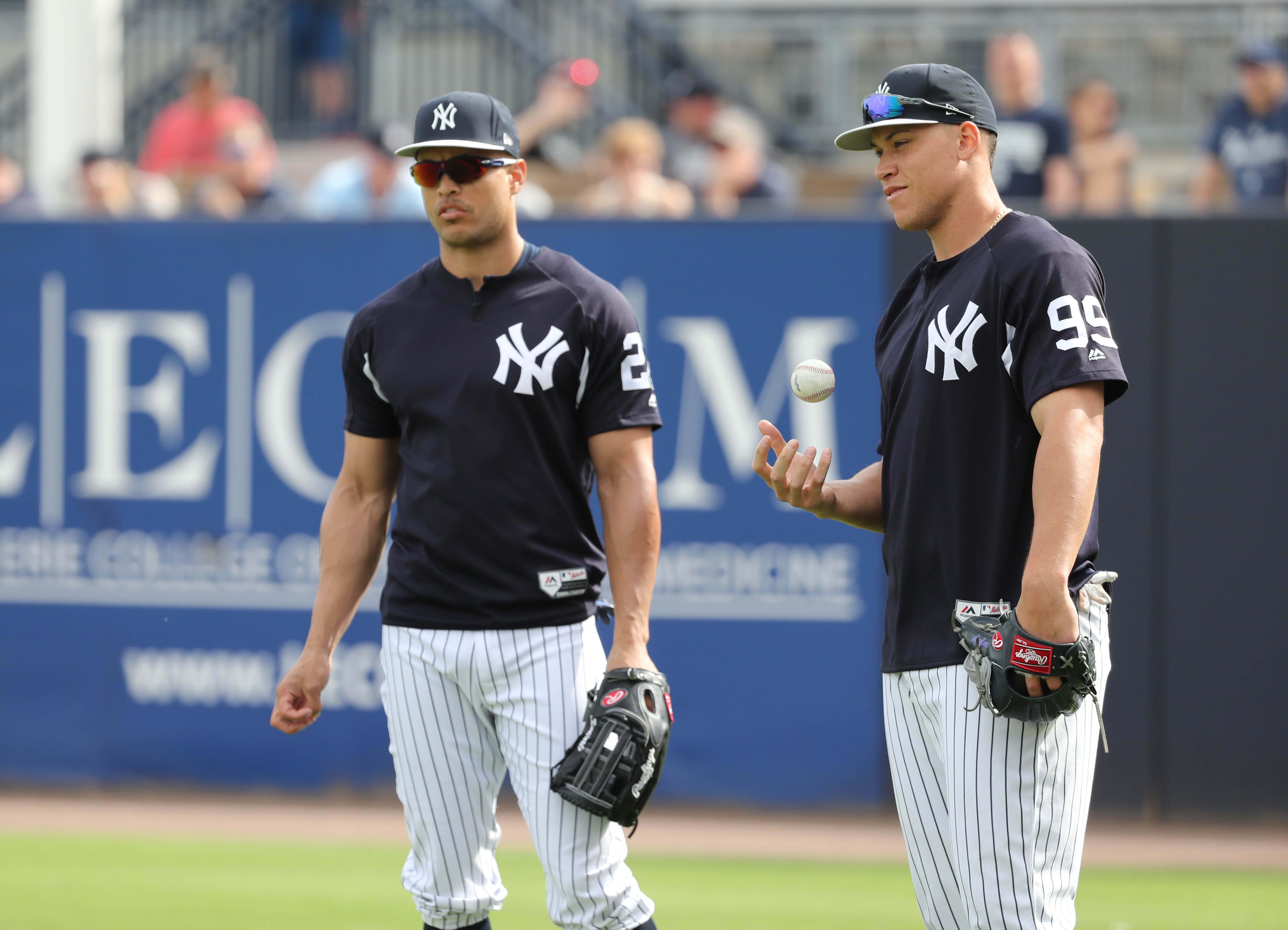 Aaron Judge Enters Camp Smiling, as Usual, and Healthy, for a Change - The  New York Times