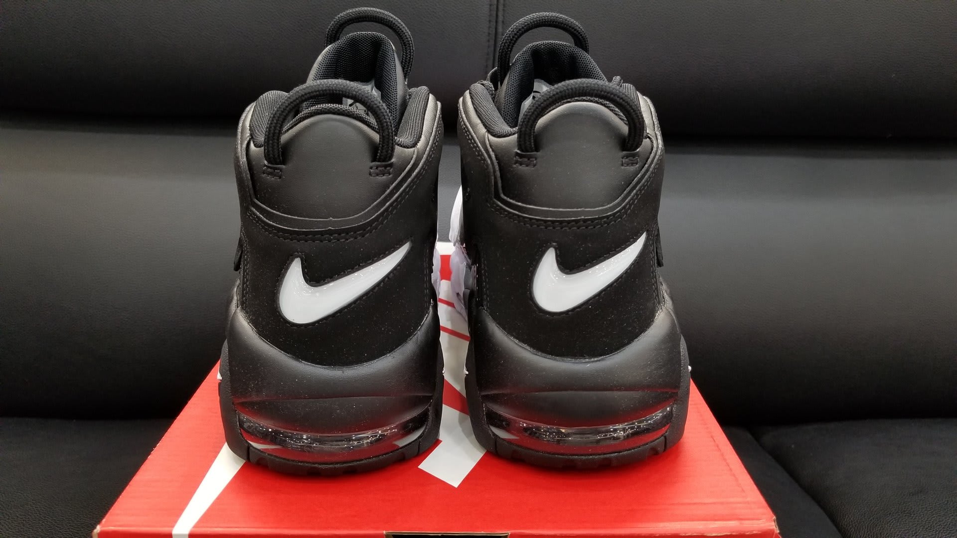 Nike Air More Uptempo Tri-Color Black Grey White Release Date Heel 921948 002