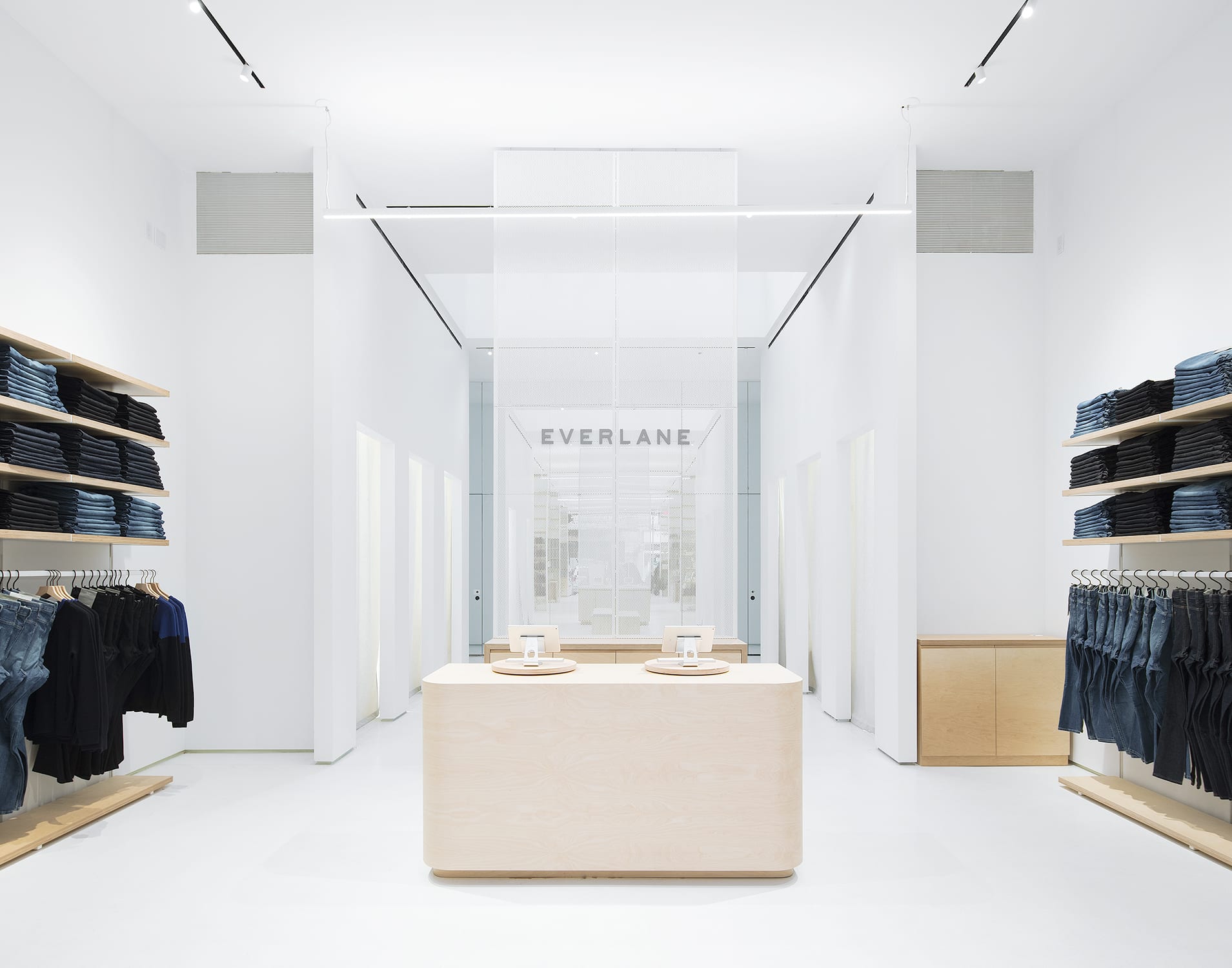 Everlane NYC Store