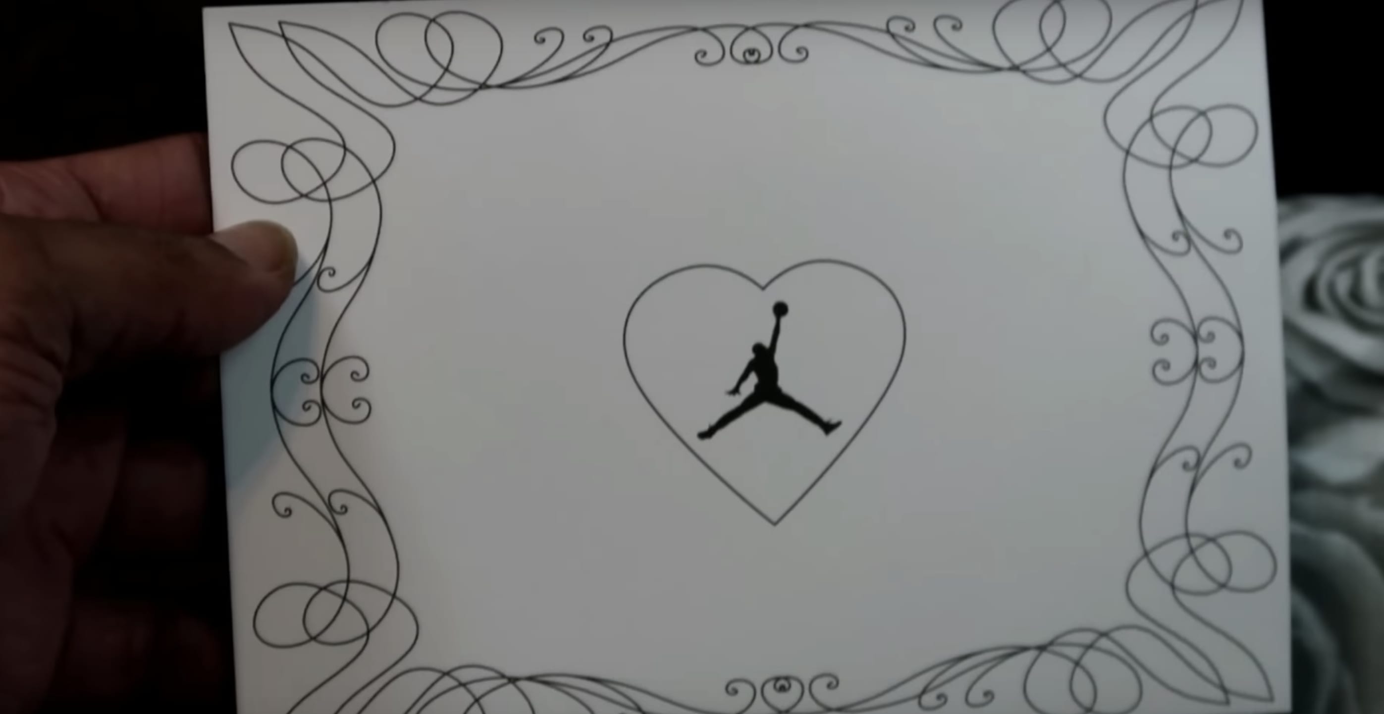 WMNS Air Jordan 8 &#x27;Valentine&#x27;s Day&#x27; AQ2449-614 (Card)