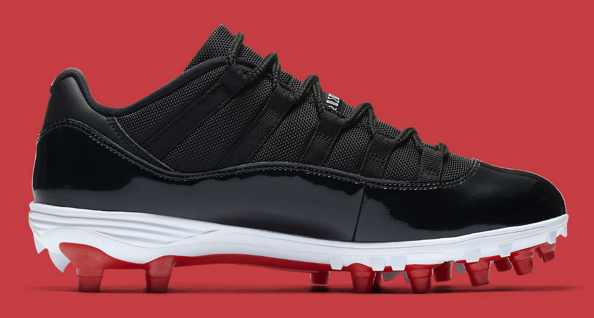 Jordan store bred cleats