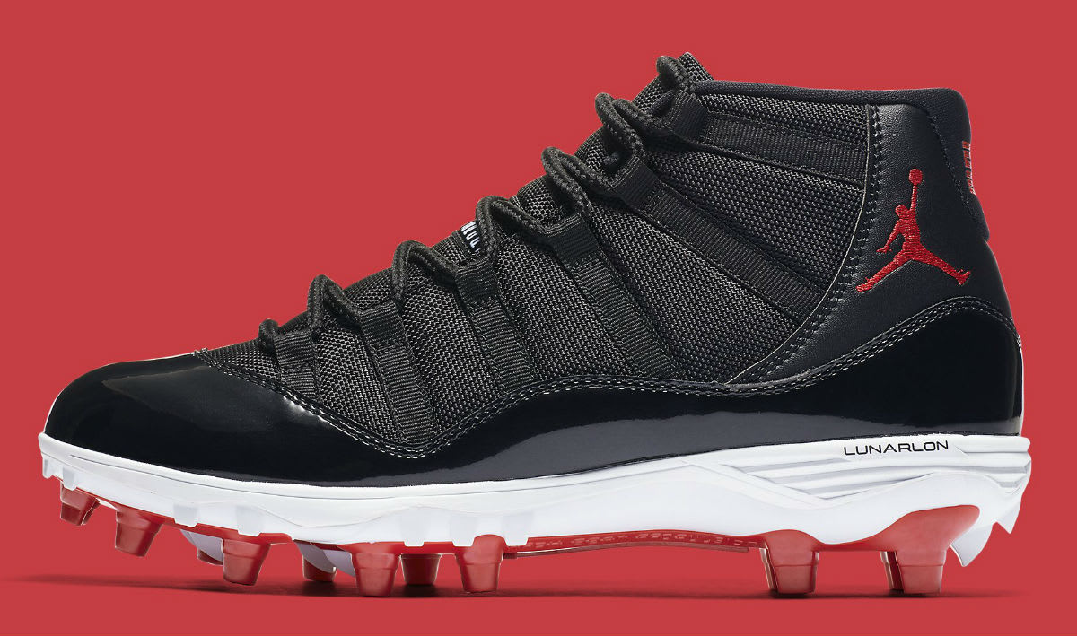 Air Jordan 11 XI Cleats Bred Release Date AO1561-010 Profile