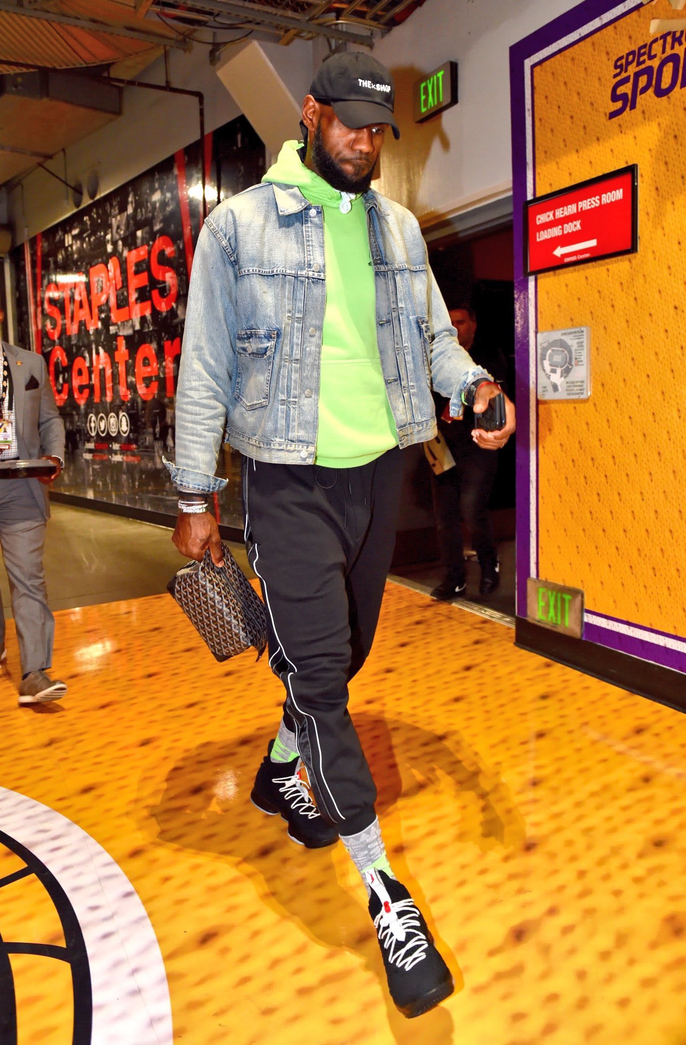 Lebron wearing jordans sale