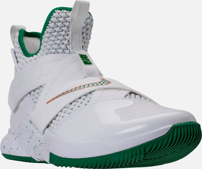 Nike LeBron 12 &#x27;SVSM Home&#x27; AO2609-100 (Front)