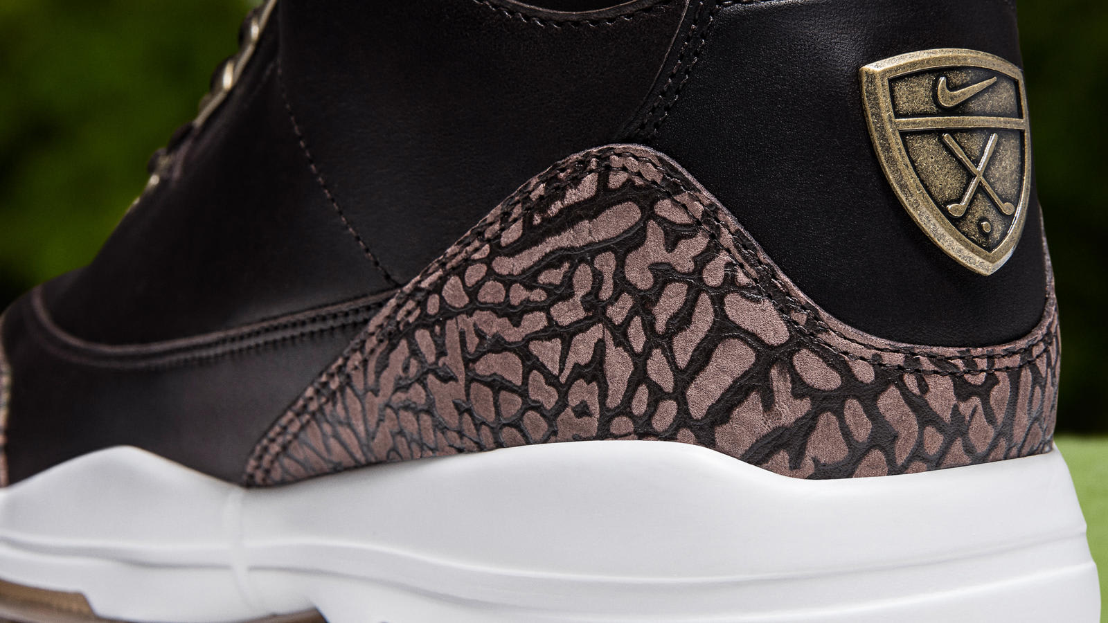 Air Jordan 3 Golf Premium &#x27;Bronze&#x27; (Heel)