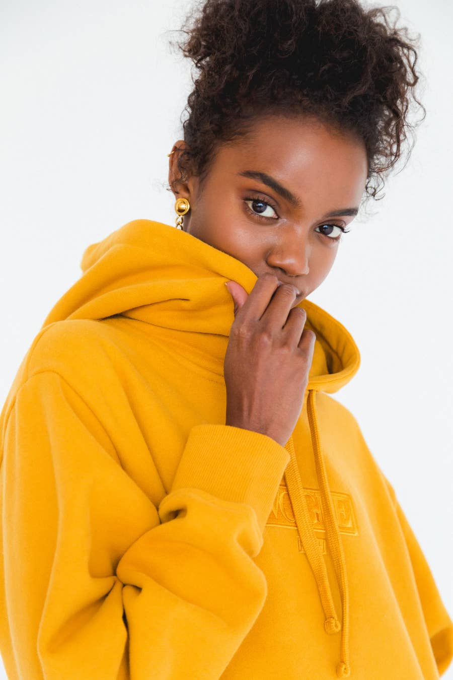 Kith on sale yellow hoodie