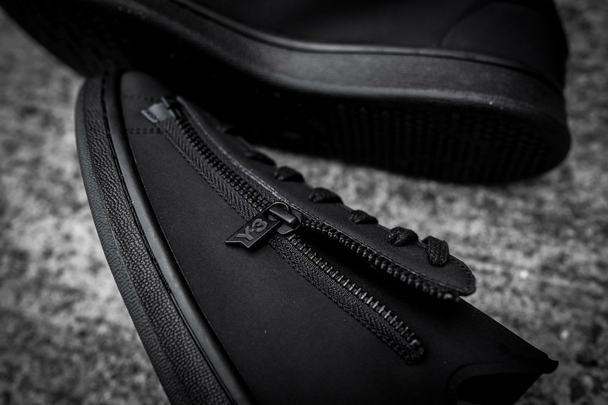 Adidas Y3 Stan Zip Triple Black Release Date Detail