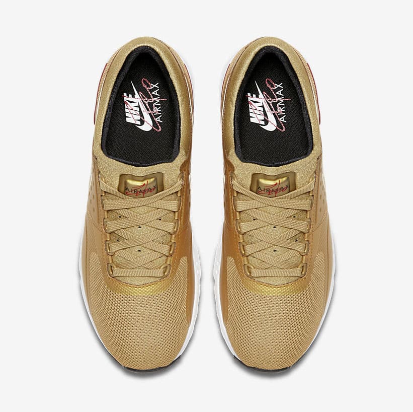 Nike Air Max Zero Women&#x27;s Gold