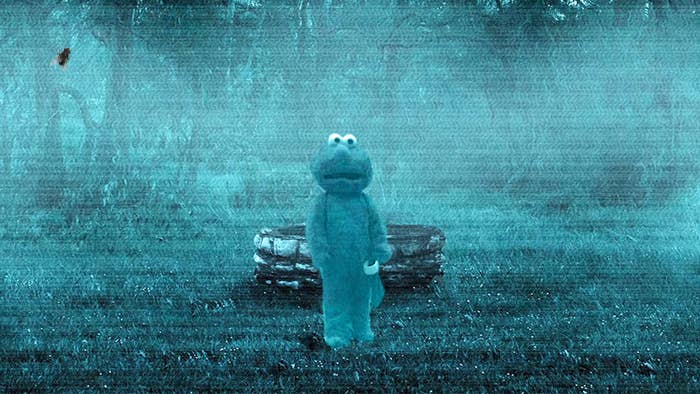 Photoshop Battle Over 'Devastated Elmo'