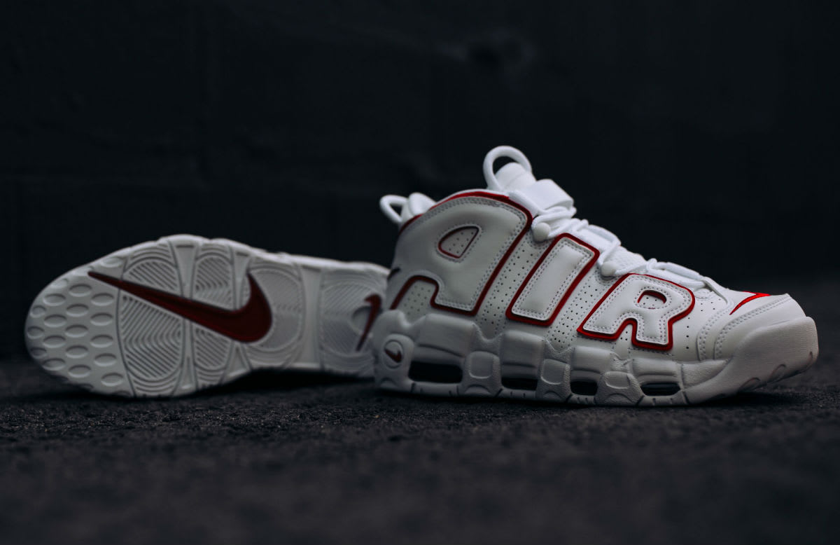 Nike Air More Uptempo Varsity Red Release Date 921948-102 Sole