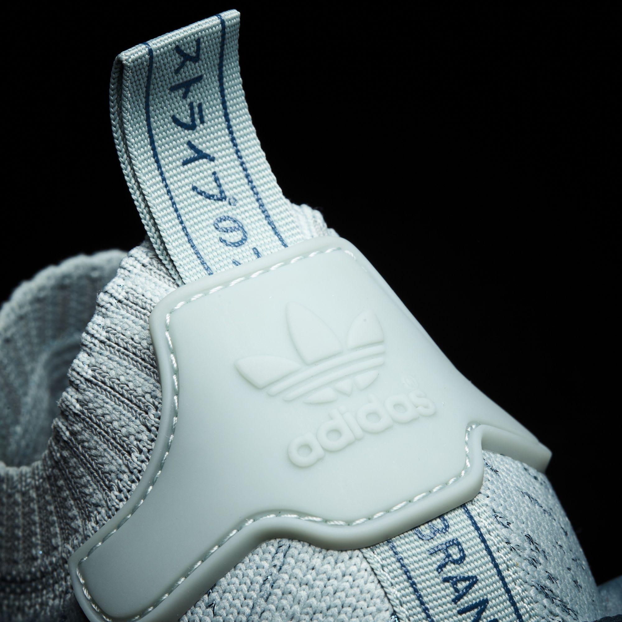 Adidas NMD Blue Grey Glitch Boost CG3601 Heel Detail