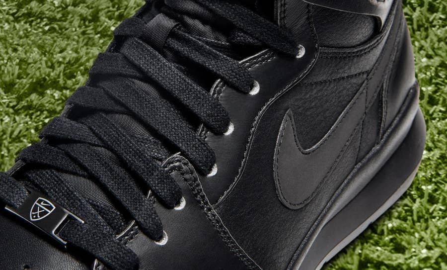 Jordan 1 retro discount golf triple black