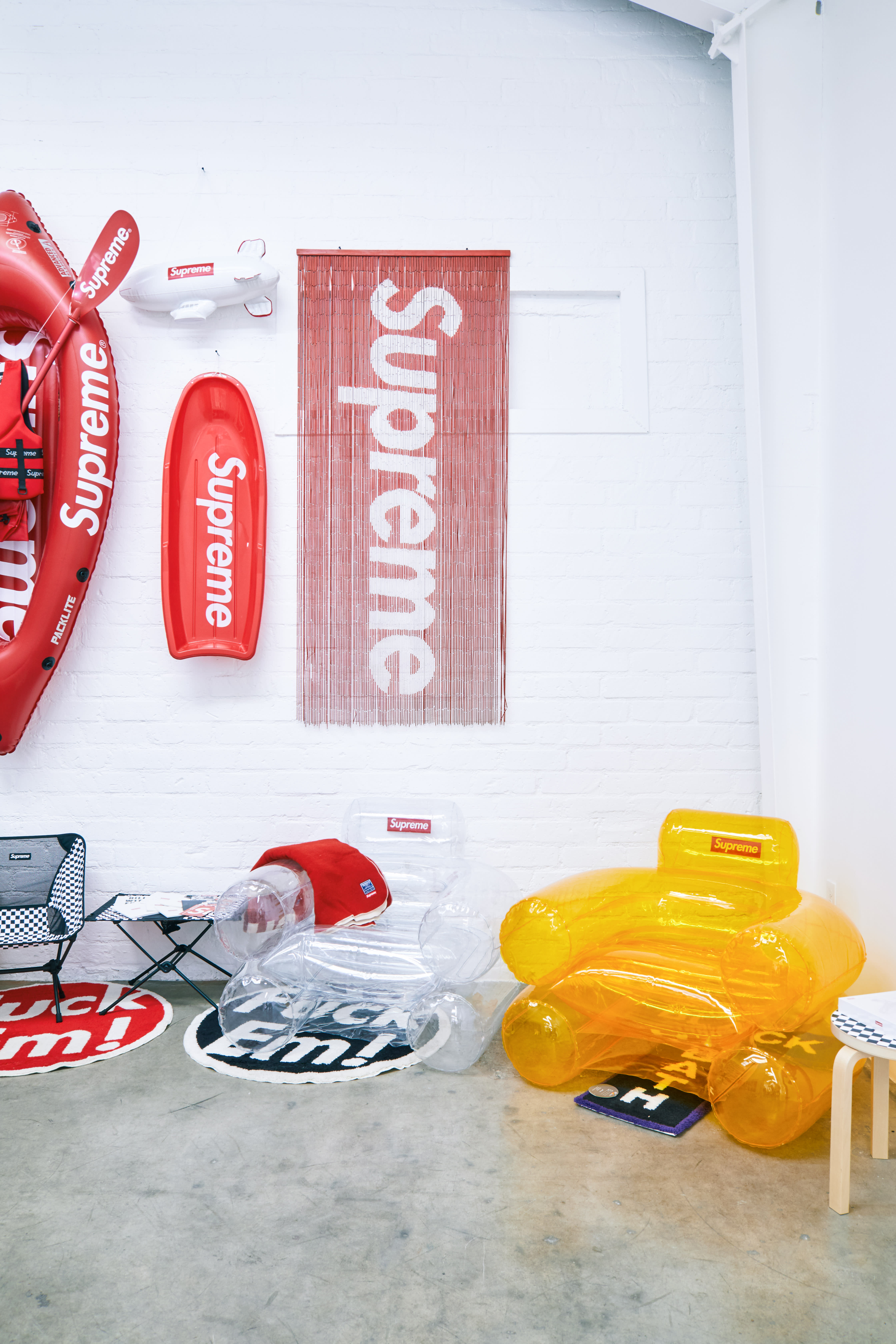 Supreme, Accessories