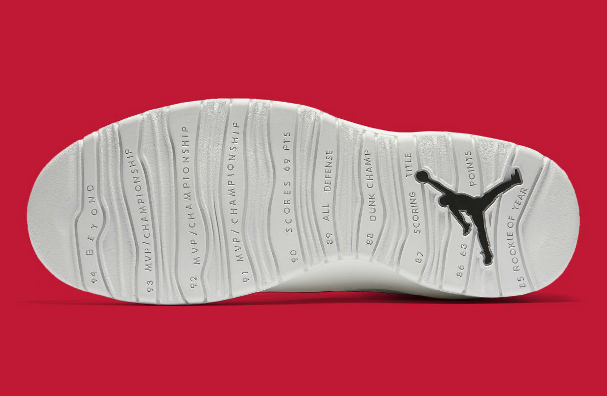 Air Jordan 10 X I&#x27;m Back White Black Release date 310805-104 Sole