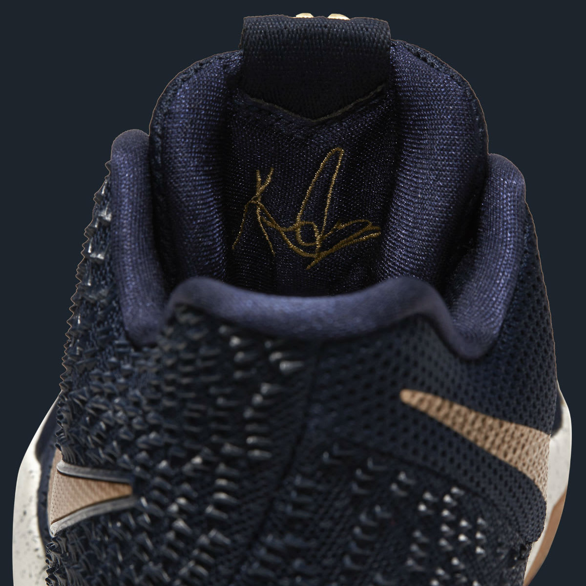 Nike Kyrie 3 Obsidian Release Date Tongue 852396-400