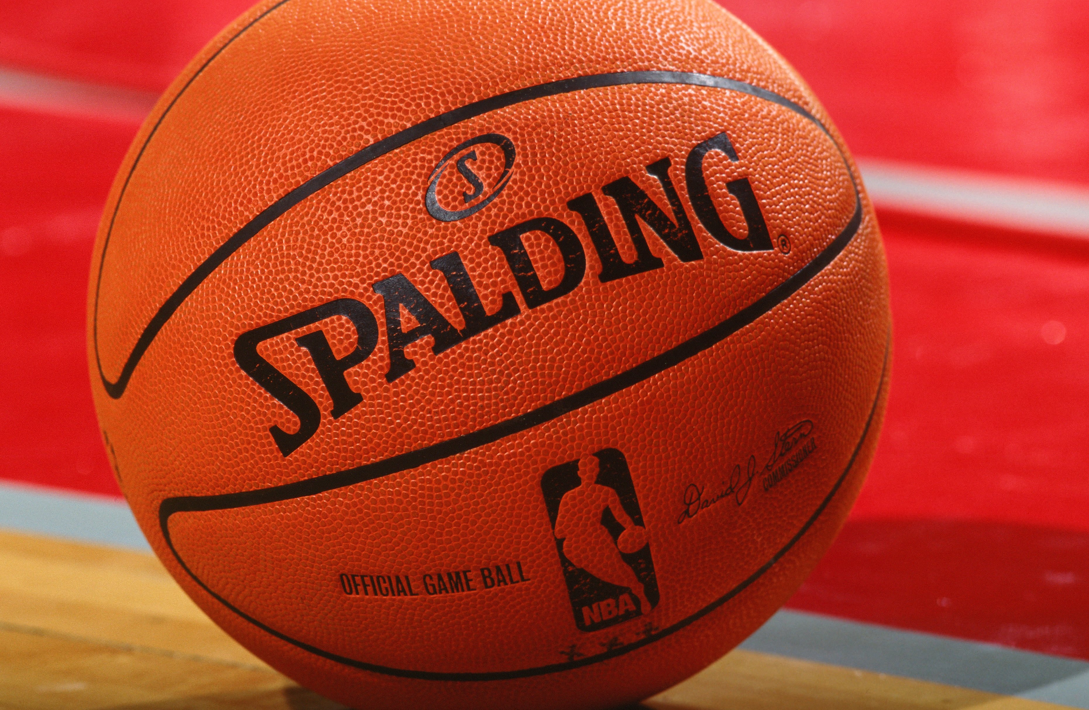 NBA New Ball Spalding Synthetic 2006 1