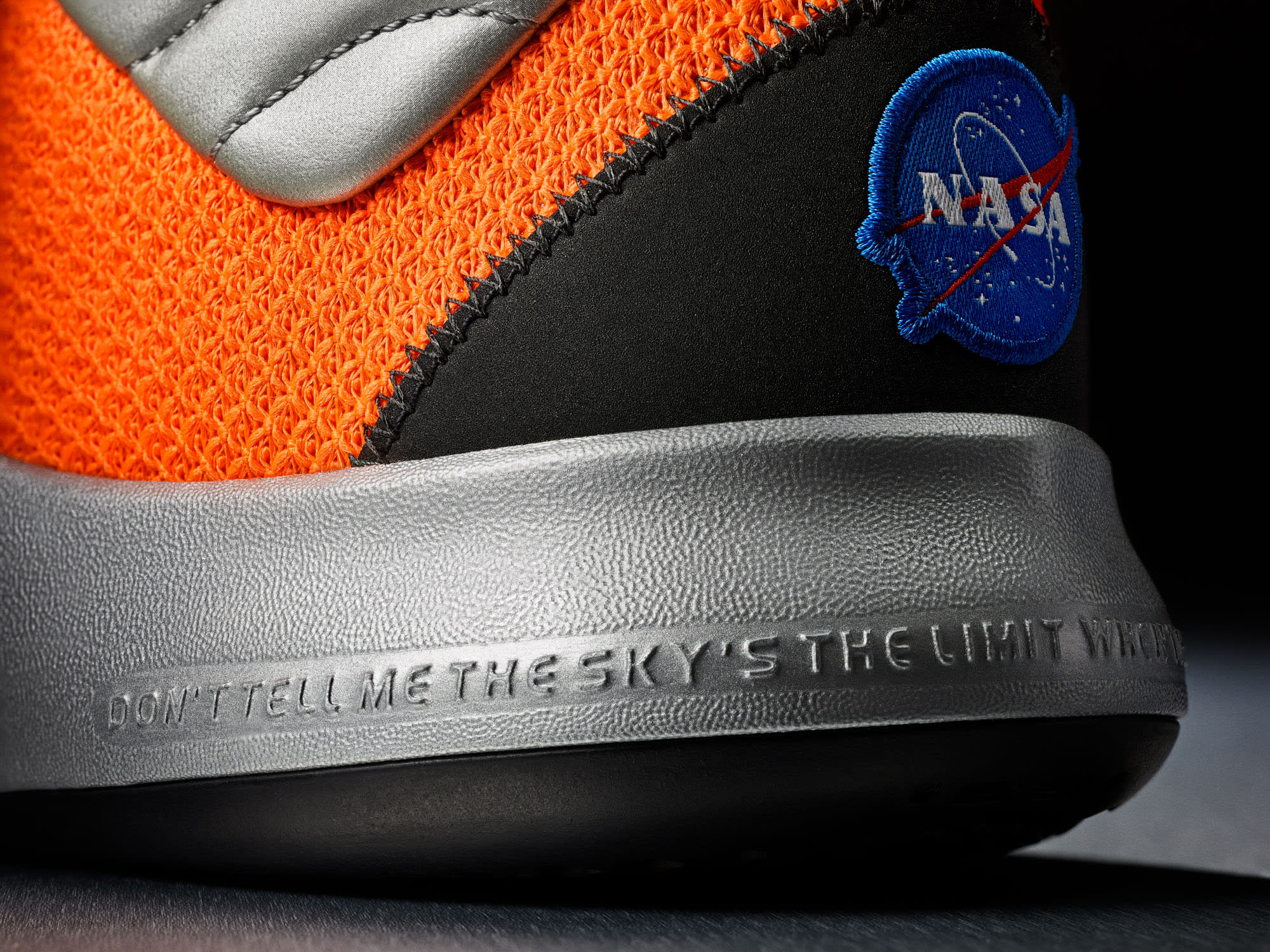 Nike PG 3 NASA Release Date CI2666-800 Heel NASA